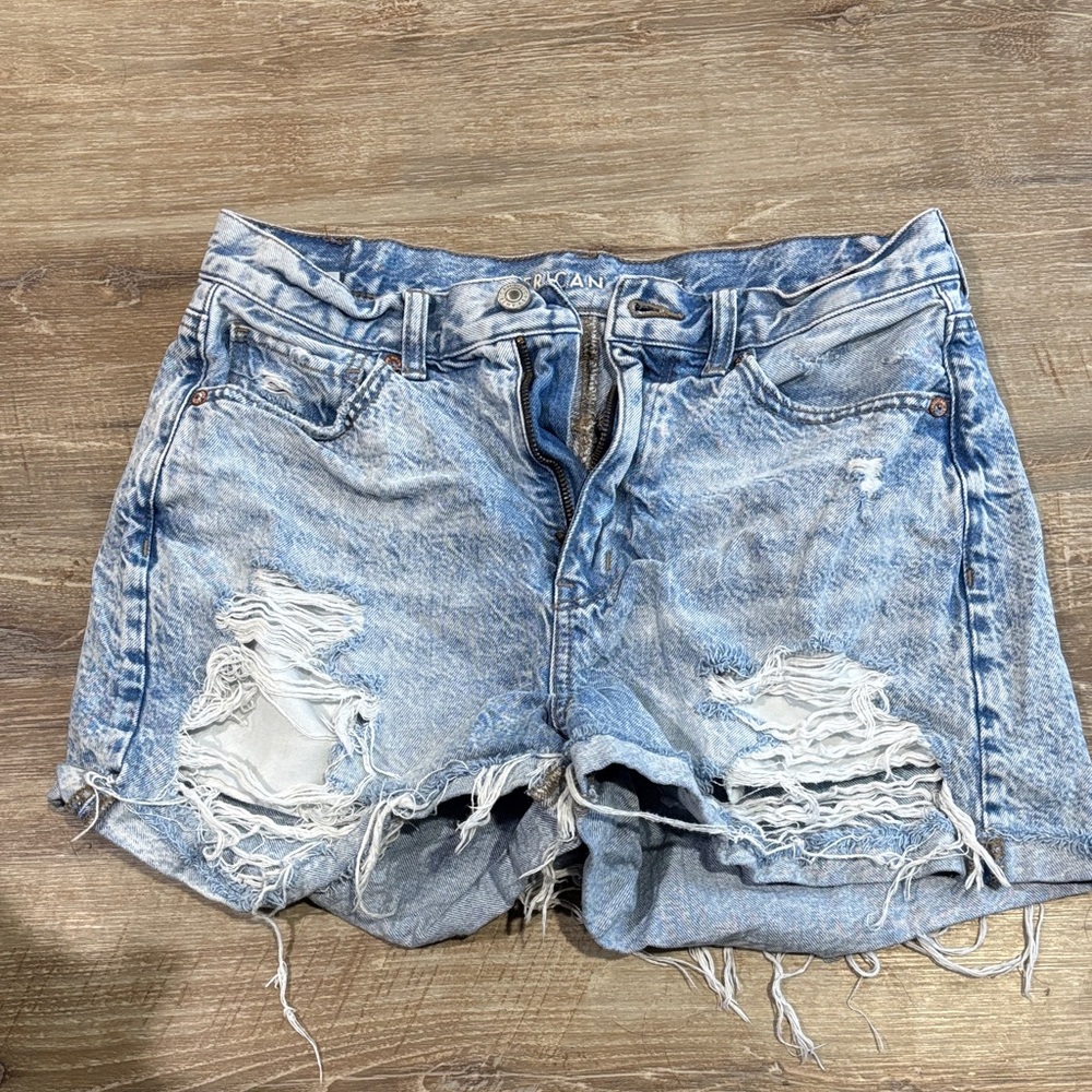 American Eagle Outfitters Light Wash Ripped Denim Shorts